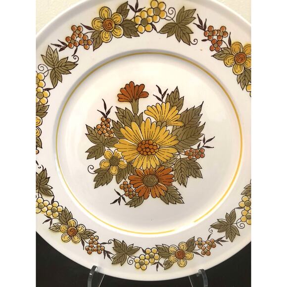 Vintage Mikasa 1970's Provencal Salem Round Platter # C2302 Floral Pattern Japan - Picture 3 of 4